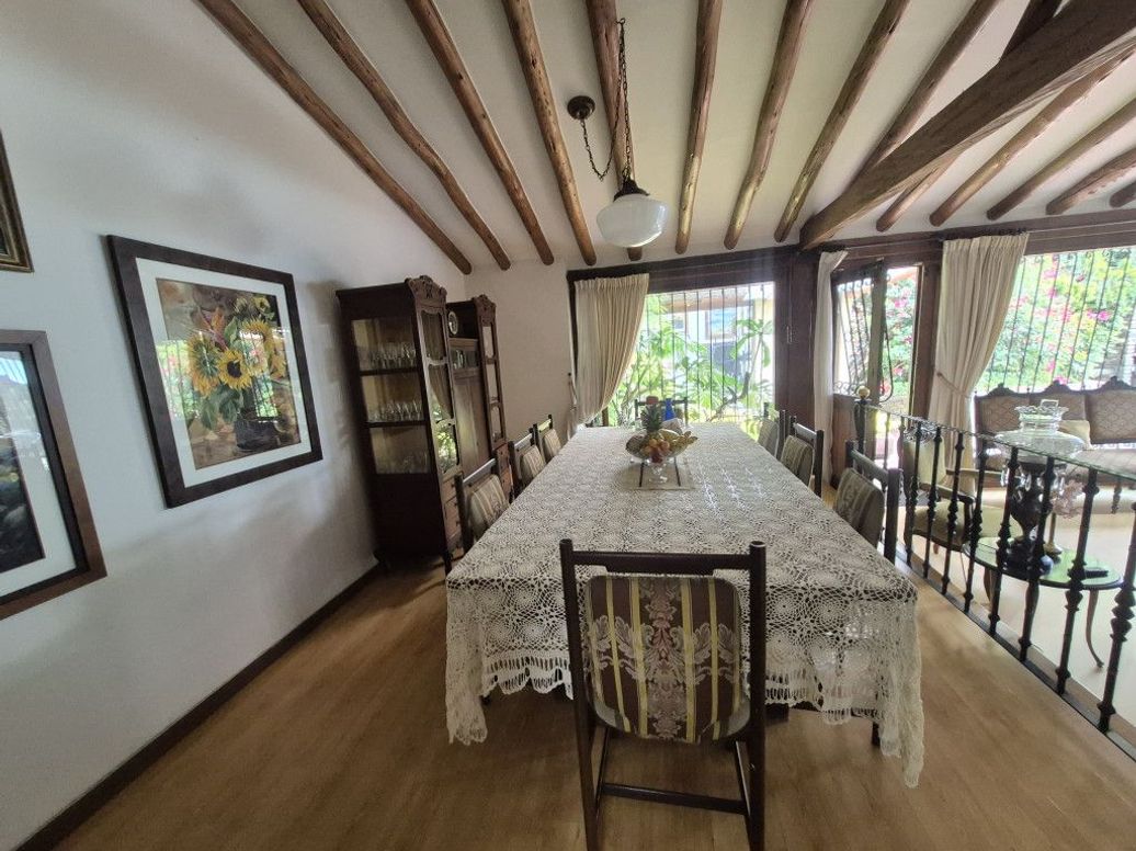 Casa de 6 alcobas en venta en Ub. Santa Coloma, Bogotá · foto 17 de 20