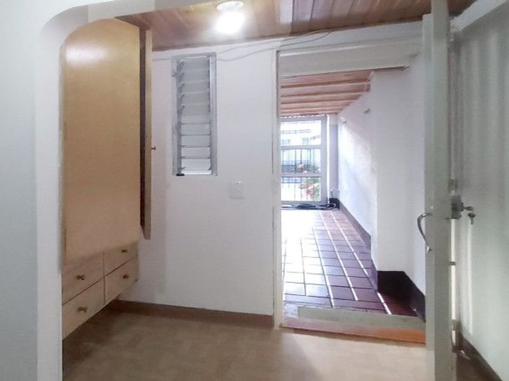 Casa de 4 alcobas en venta en Prado Veraniego Sur, Bogotá, 261 m² · foto 19 de 20