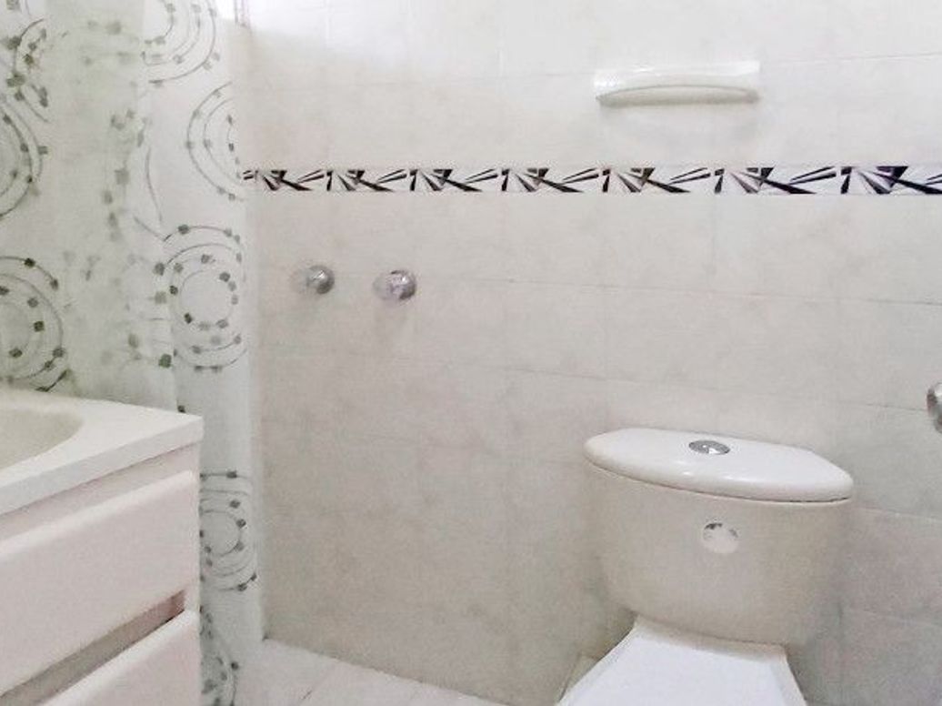 Casa de 4 alcobas en venta en Prado Veraniego Sur, Bogotá, 261 m² · foto 20 de 20