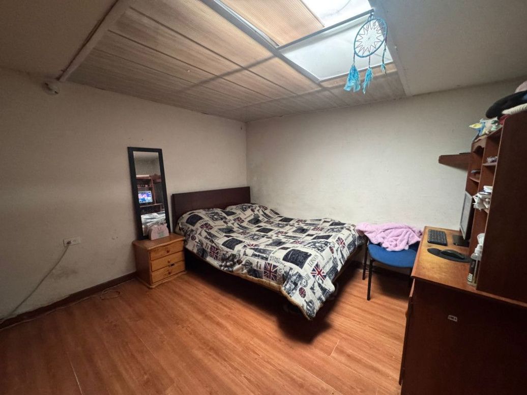 Casa de 10 alcobas en venta en Bello Horizonte, Bogotá, 281 m² · foto 4 de 20