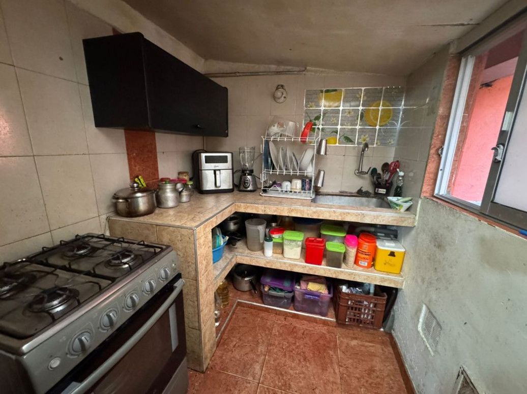 Casa de 10 alcobas en venta en Bello Horizonte, Bogotá, 281 m² · foto 5 de 20