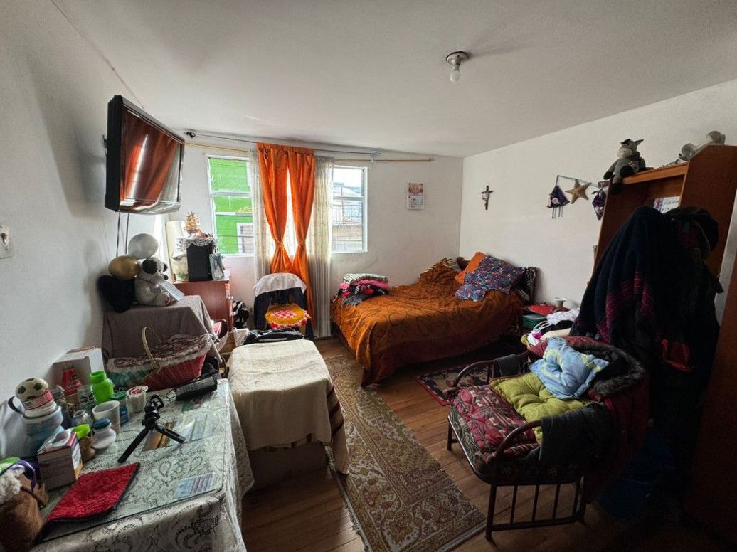 Casa de 10 alcobas en venta en Bello Horizonte, Bogotá, 281 m² · foto 16 de 20