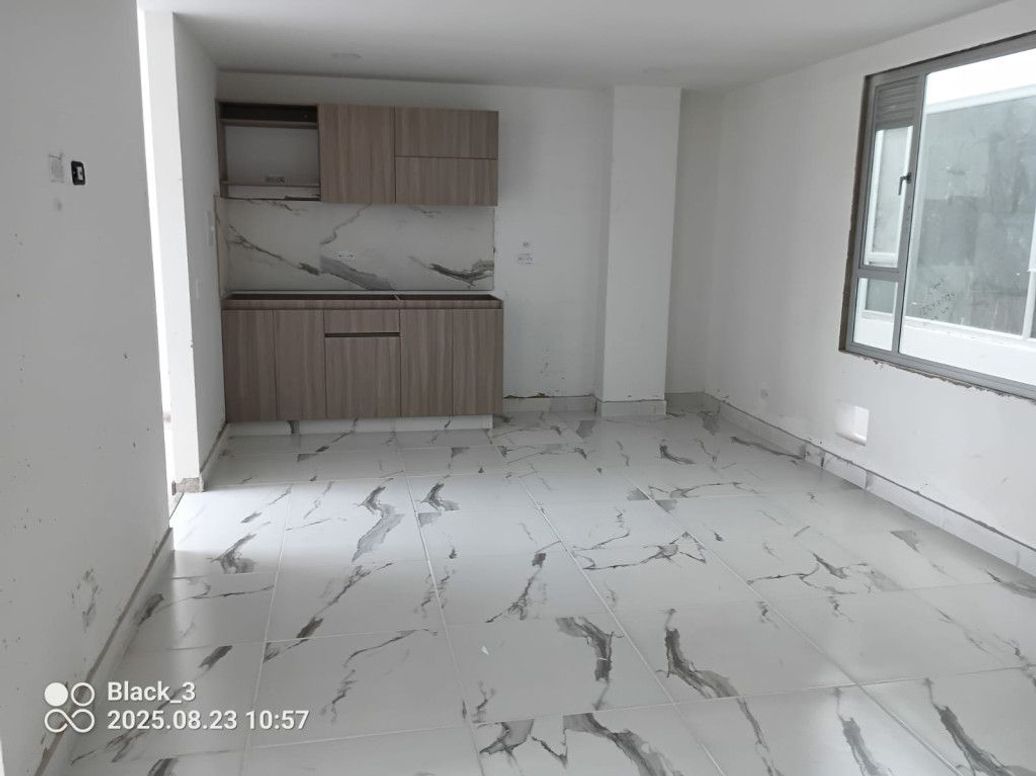 Apartamento de 3 alcobas en venta en Ingles, Bogotá, 70 m² · foto 2 de 15
