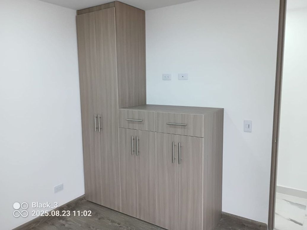 Apartamento de 3 alcobas en venta en Ingles, Bogotá, 70 m² · foto 8 de 15
