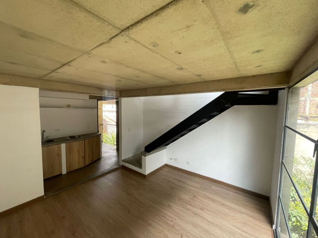 Apartaestudio en venta en Las Cruces, Bogotá, 37 m² · foto 3 de 20