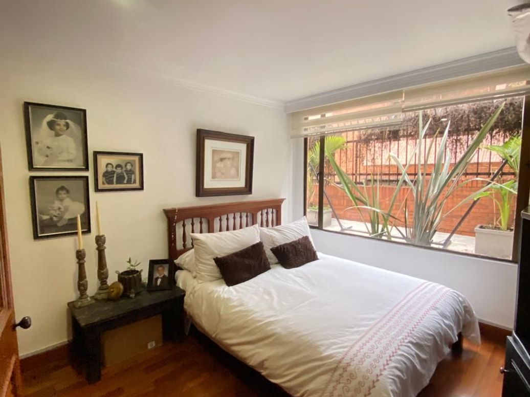Apartamento de 3 alcobas en venta en Chico Norte Et. Iii, Bogotá, 136 m² · foto 9 de 14