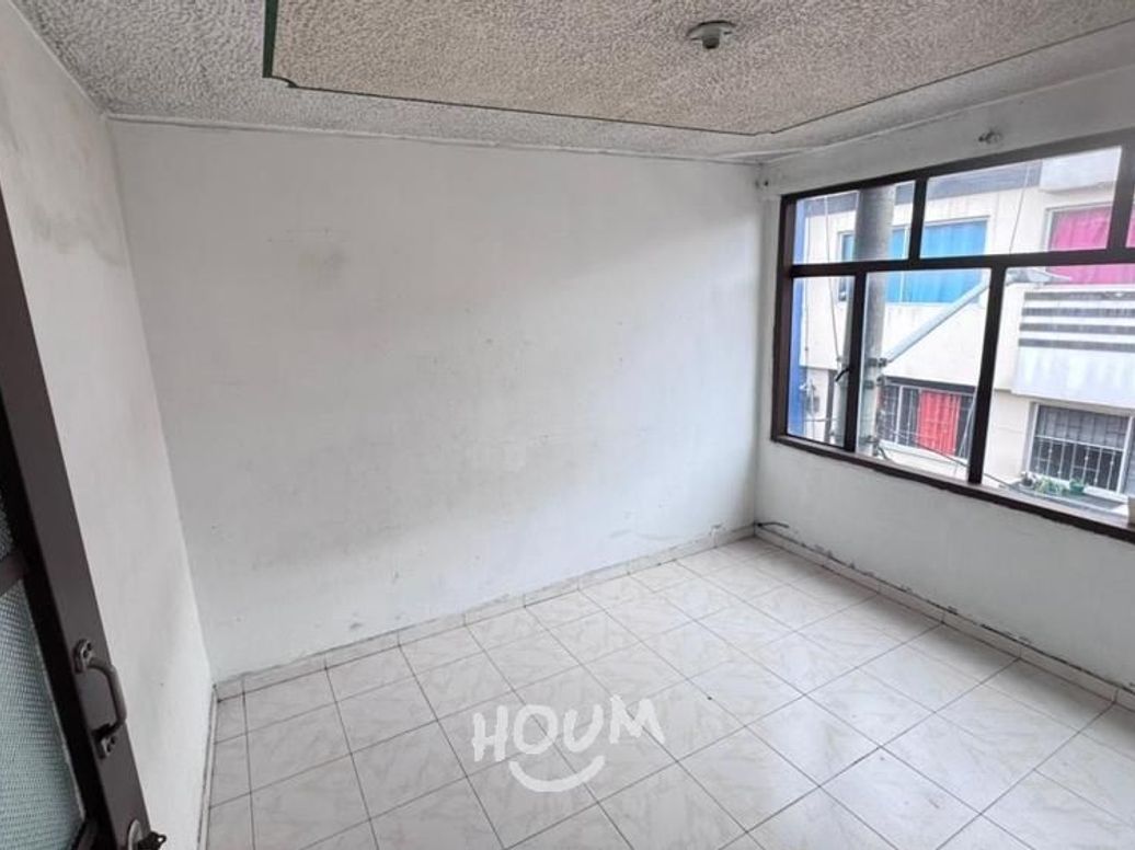 Casa de 10 alcobas en venta en Murillo Toro, Bogotá, 386 m² · foto 2 de 20