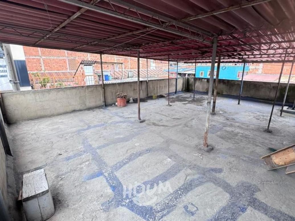 Casa de 10 alcobas en venta en Murillo Toro, Bogotá, 386 m² · foto 7 de 20