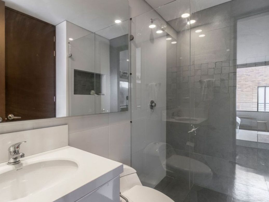 Apartamento de 3 alcobas en venta en Rincon Del Chicó, Bogotá, 252 m² · foto 13 de 20