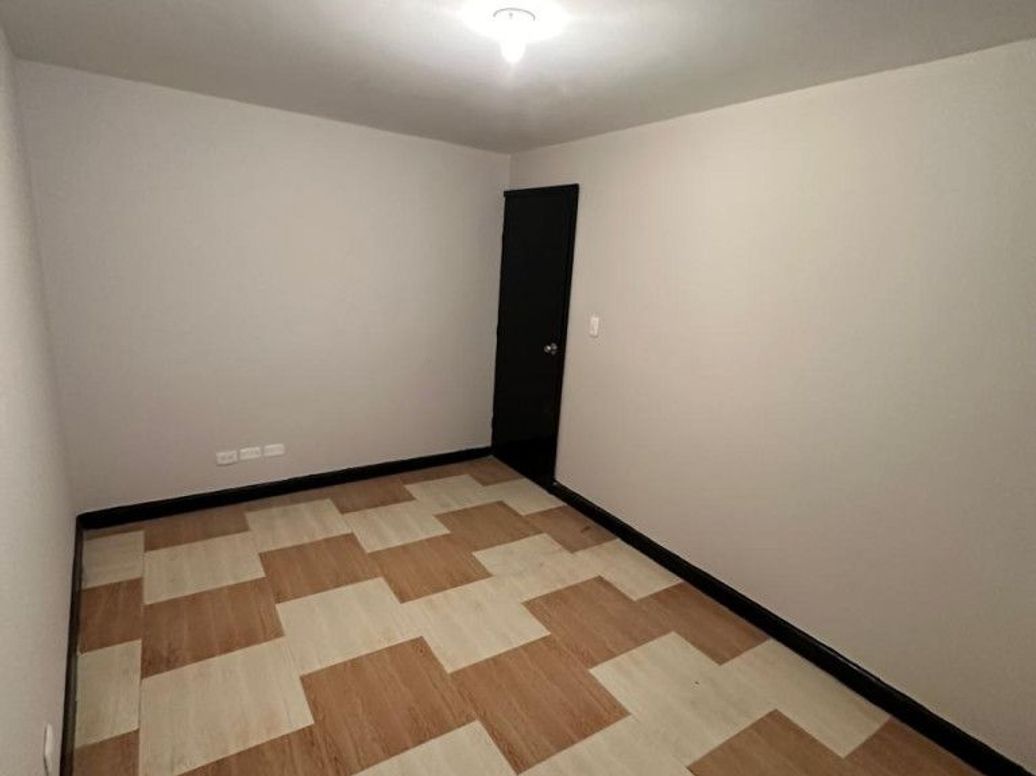 Casa de 7 alcobas en venta en Bosa Nova, Bogotá, 265 m² · foto 10 de 20