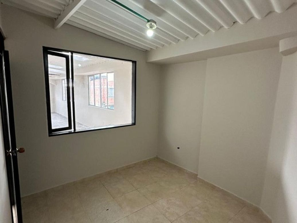 Casa de 7 alcobas en venta en Bosa Nova, Bogotá, 265 m² · foto 20 de 20