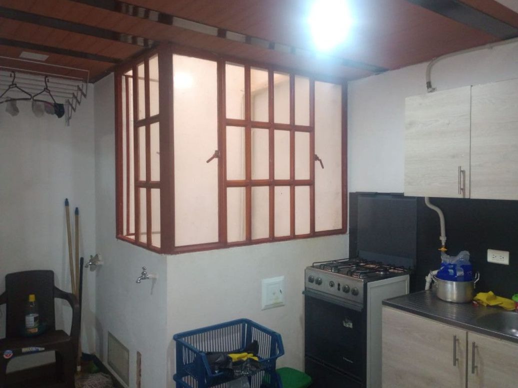 Casa de 8 alcobas en venta en Bosa Nova, Bogotá, 280 m² · foto 12 de 20
