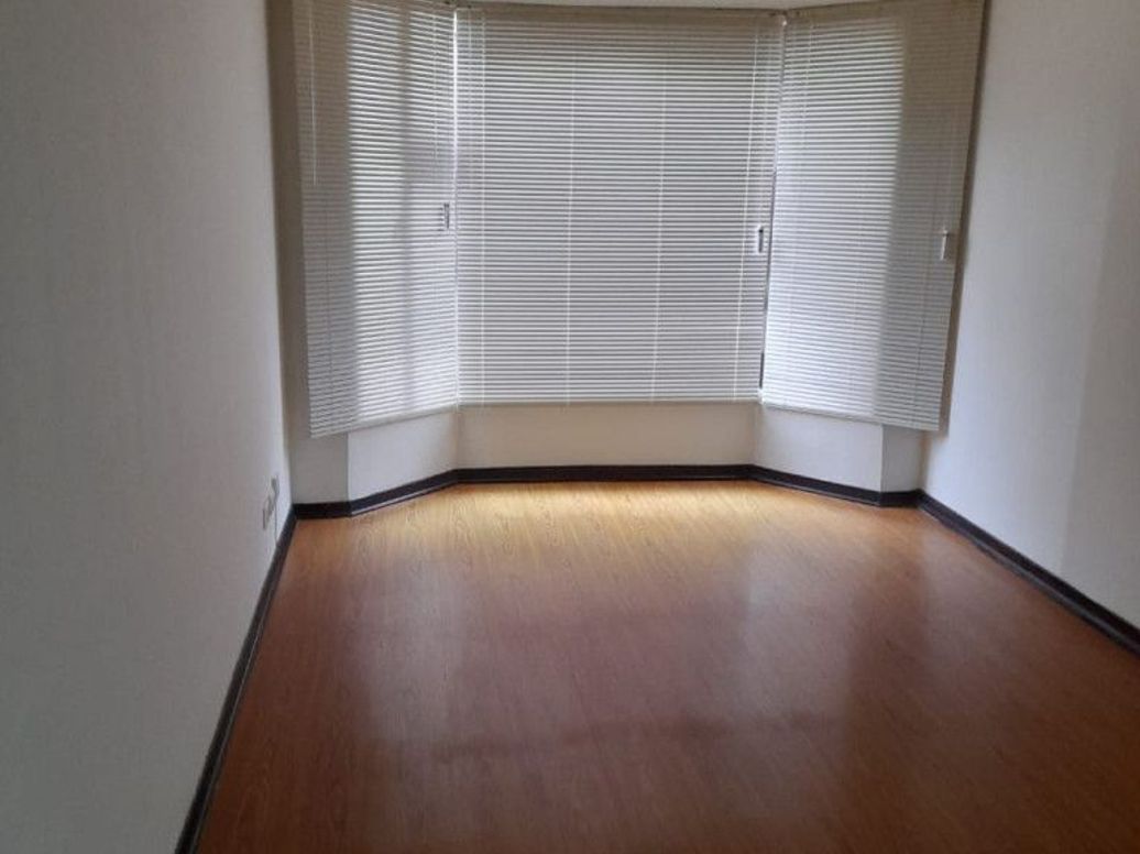Apartamento de 1 alcoba en venta en Santa Barbara Central, Bogotá, 40 m² · foto 9 de 13