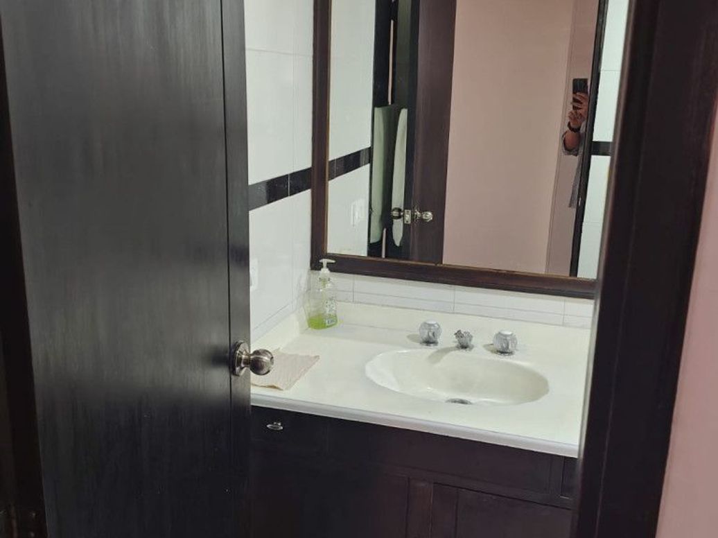 Apartamento de 1 alcoba en venta en Santa Barbara Central, Bogotá, 40 m² · foto 12 de 13