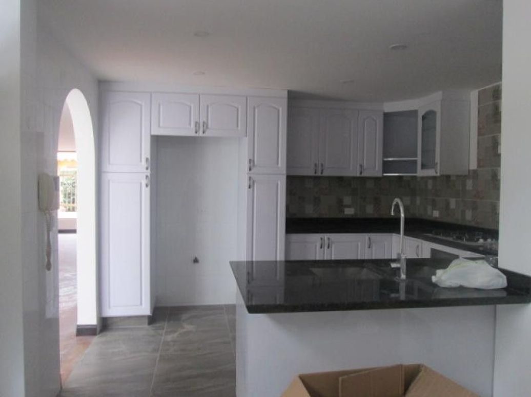Casa de 5 alcobas en arriendo en Paulo Vi Norte, Bogotá, 360 m² · foto 4 de 20