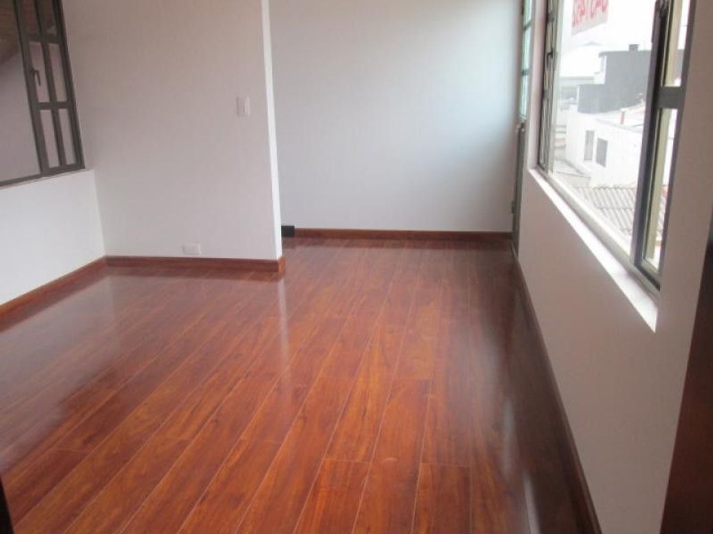 Casa de 5 alcobas en arriendo en Paulo Vi Norte, Bogotá, 360 m² · foto 17 de 20