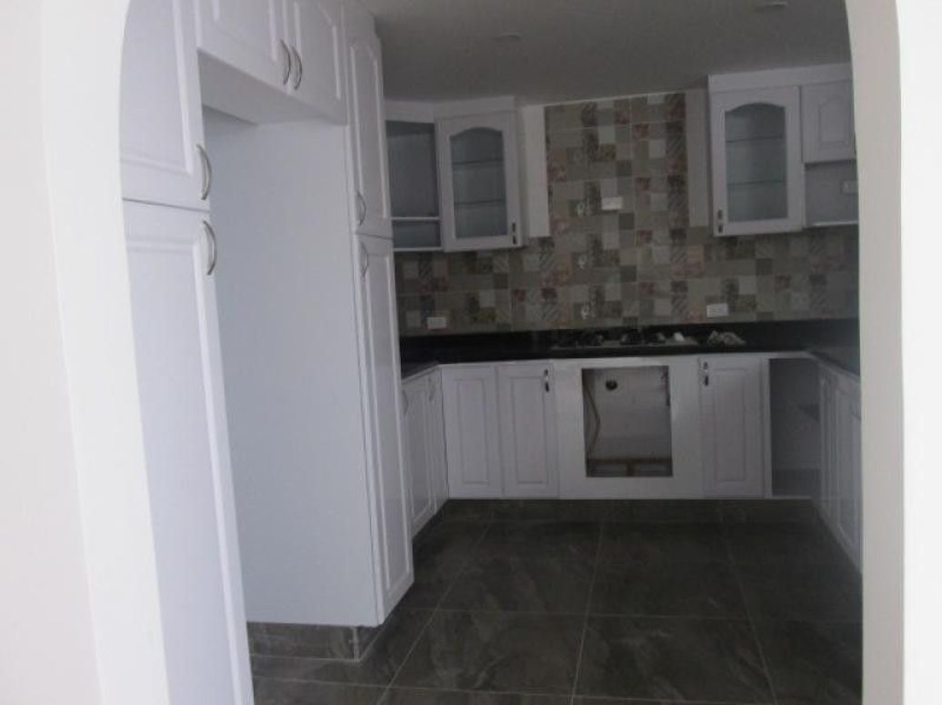 Casa de 5 alcobas en arriendo en Paulo Vi Norte, Bogotá, 360 m² · foto 5 de 20