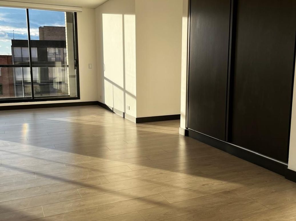 Apartamento de 3 alcobas en venta en La Salle, Bogotá, 165 m² · foto 3 de 20