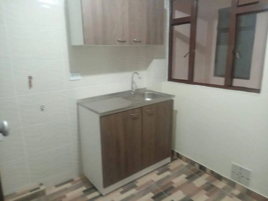 Casa de 8 alcobas en venta en Olarte, Bogotá, 264 m² · foto 5 de 20
