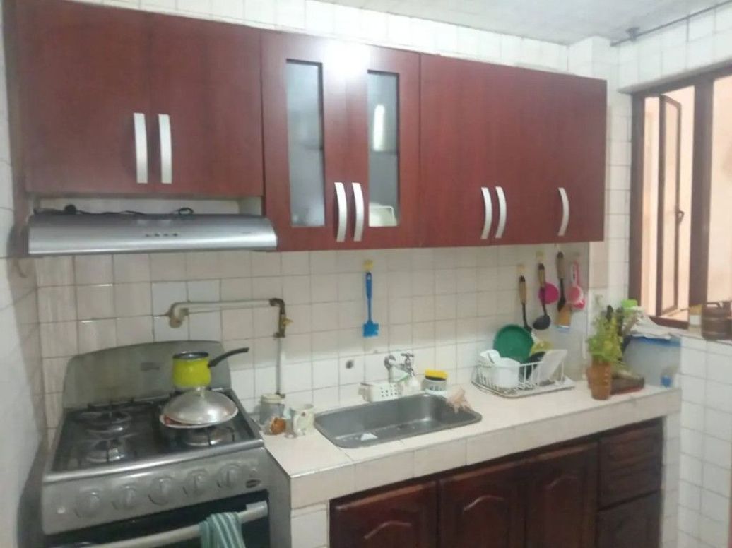 Casa de 8 alcobas en venta en Olarte, Bogotá, 264 m² · foto 12 de 20