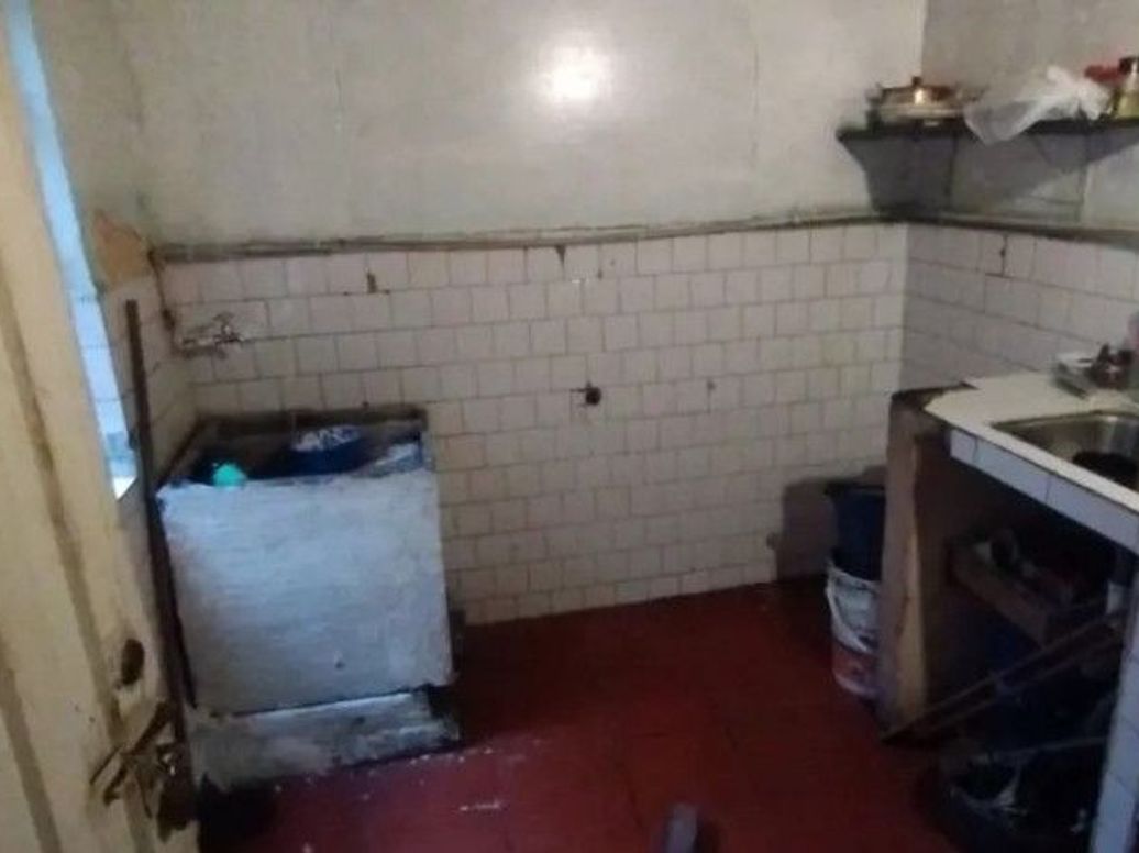 Casa de 10 alcobas en venta en Eduardo Santos, Bogotá, 440 m² · foto 9 de 13