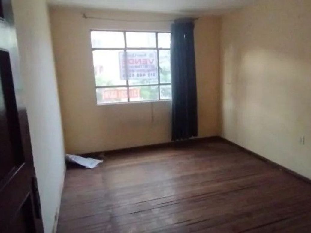 Casa de 10 alcobas en venta en Eduardo Santos, Bogotá, 440 m² · foto 7 de 13
