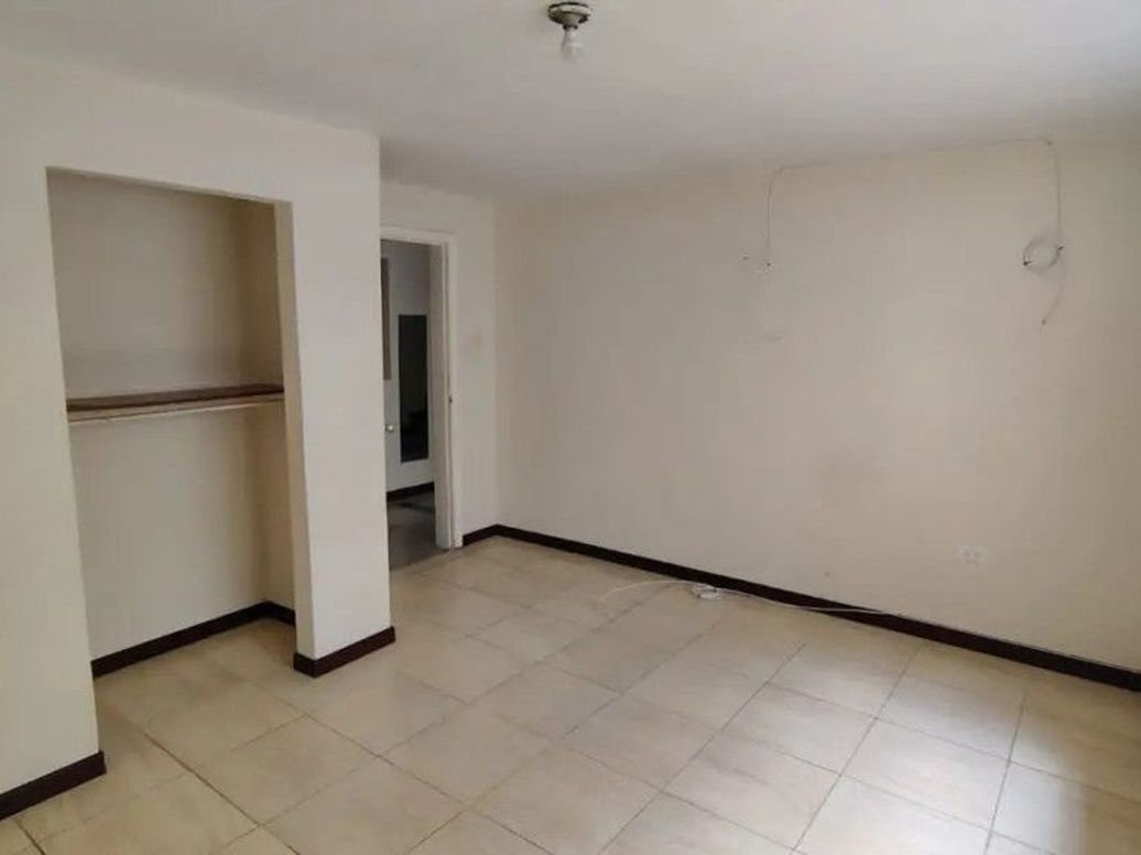Casa de 14 alcobas en venta en San Antonio De Padua, Bogotá, 420 m² · foto 8 de 20
