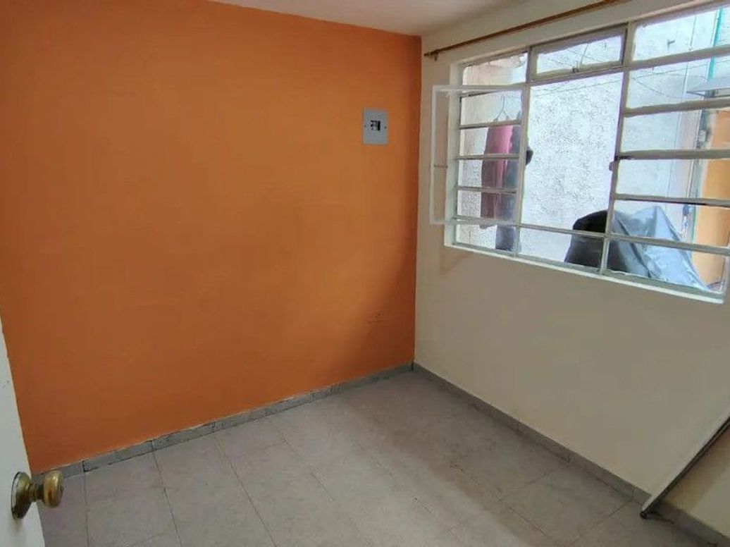 Casa de 14 alcobas en venta en San Antonio De Padua, Bogotá, 420 m² · foto 9 de 20