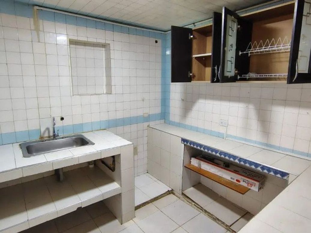 Casa de 14 alcobas en venta en San Antonio De Padua, Bogotá, 420 m² · foto 12 de 20