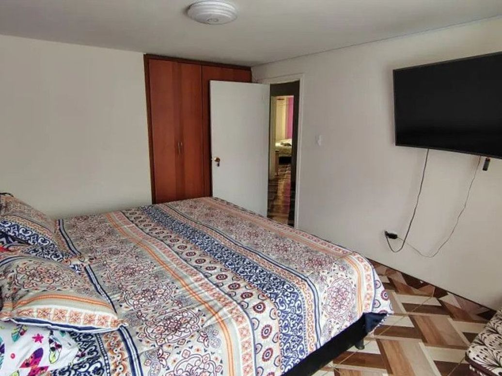 Casa de 14 alcobas en venta en San Antonio De Padua, Bogotá, 420 m² · foto 18 de 20