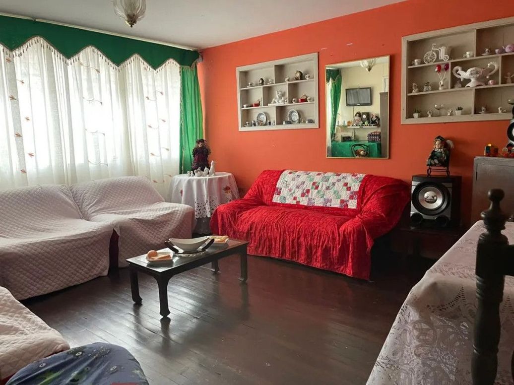 Casa de 5 alcobas en venta en San Antonio De Padua, Bogotá, 244 m² · foto 3 de 20