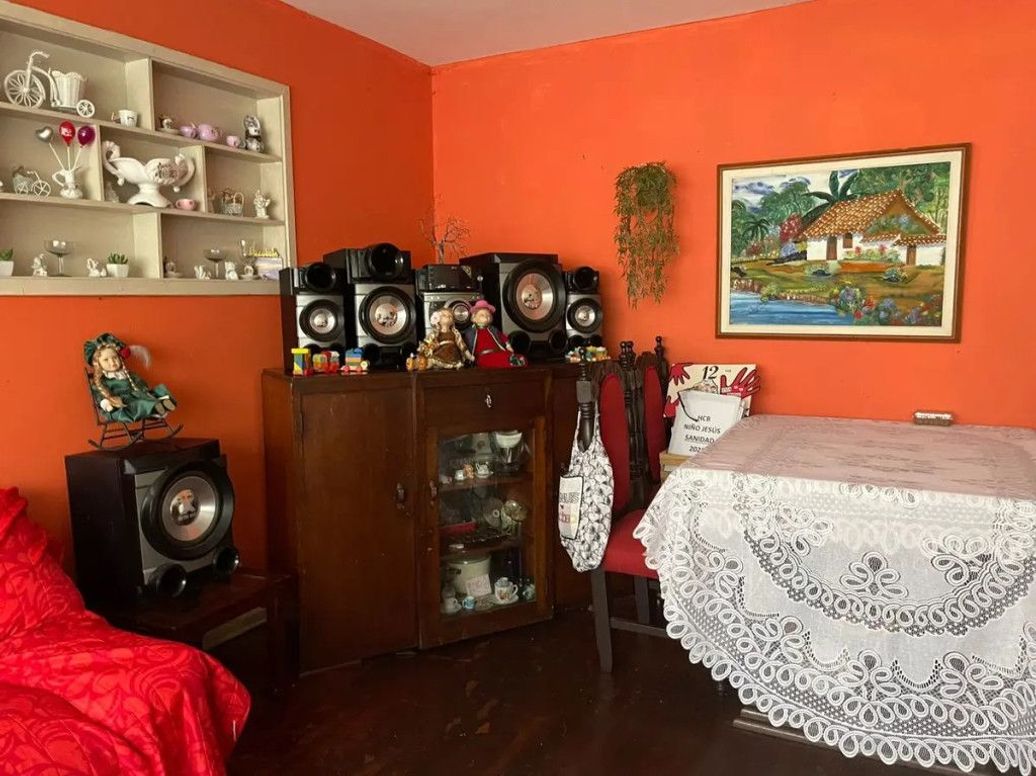 Casa de 5 alcobas en venta en San Antonio De Padua, Bogotá, 244 m² · foto 4 de 20