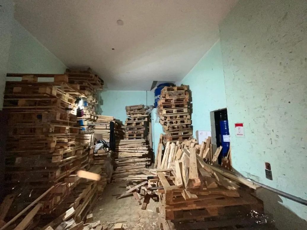 Casa de 4 alcobas en venta en Escocia, Bogotá, 393 m² · foto 15 de 19