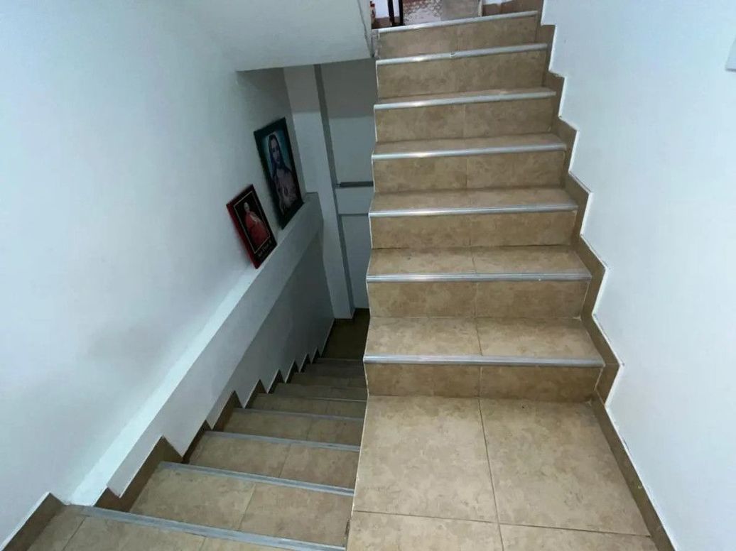 Casa de 4 alcobas en venta en Escocia, Bogotá, 393 m² · foto 12 de 19