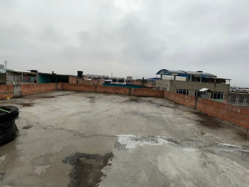 Casa de 4 alcobas en venta en Escocia, Bogotá, 393 m² · foto 13 de 19