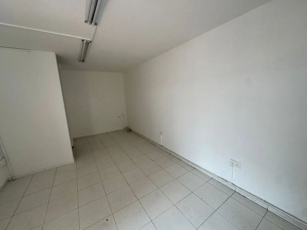 Casa de 4 alcobas en venta en Polo Club, Bogotá, 236 m² · foto 3 de 20
