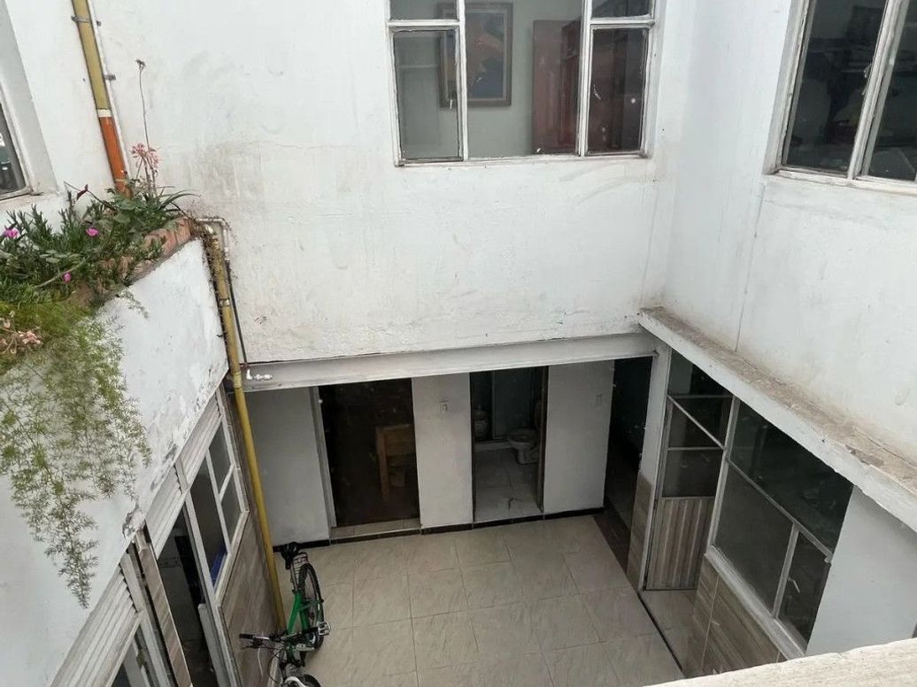 Casa de 6 alcobas en venta en Tunjuelito, Bogotá, 245 m² · foto 18 de 20