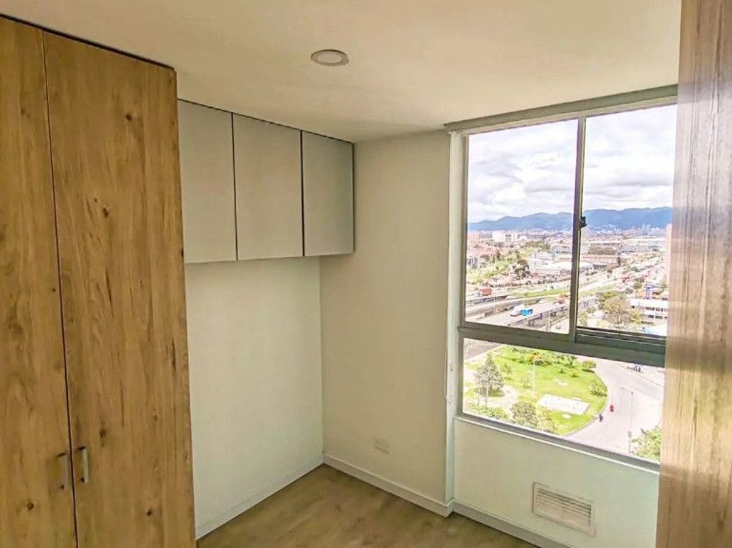 Apartamento de 2 alcobas en venta en Madelena I Y Ii, Bogotá, 42 m² · foto 18 de 20