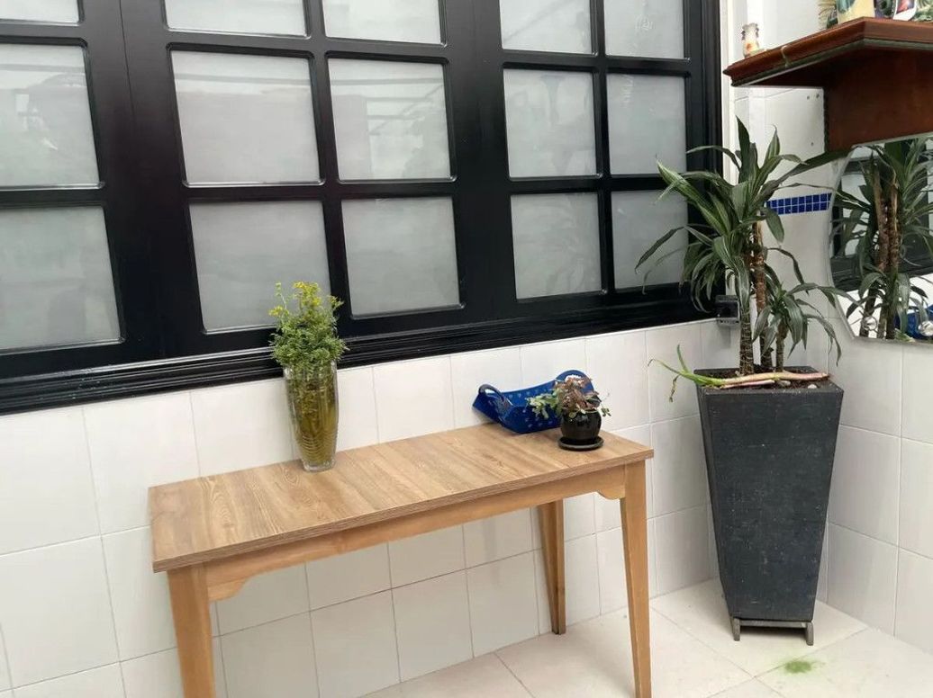 Casa de 7 alcobas en venta en Las Cruces, Bogotá, 330 m² · foto 7 de 20