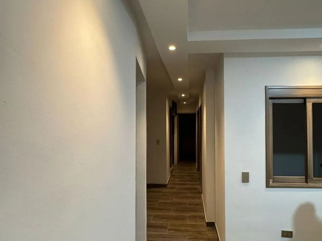 Casa de 8 alcobas en venta en Villas Del Progreso, Bogotá, 202 m² · foto 3 de 20