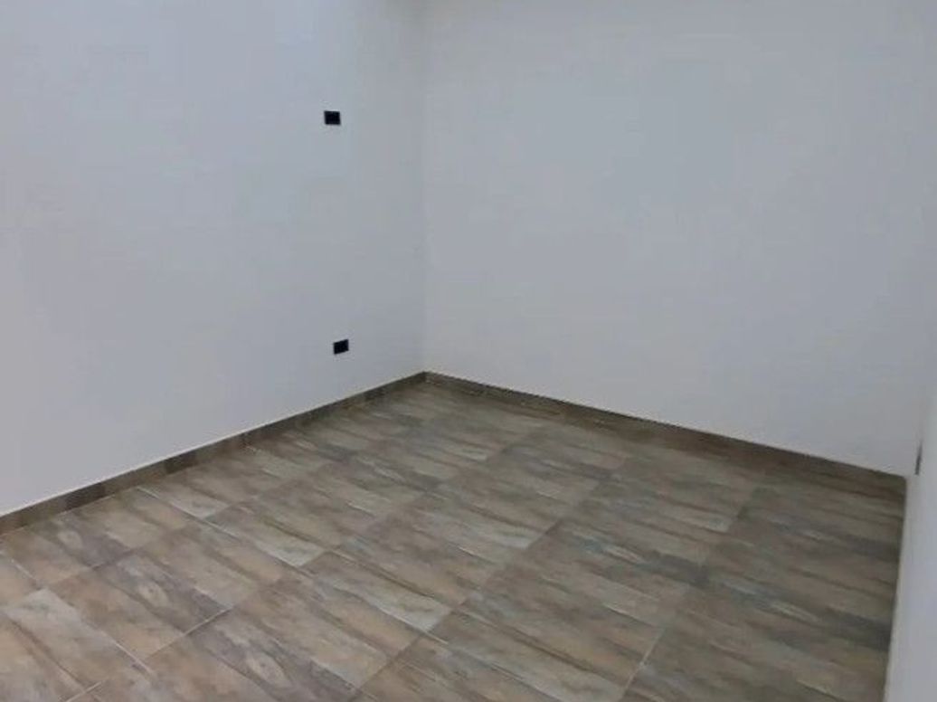 Casa de 8 alcobas en venta en Villas Del Progreso, Bogotá, 202 m² · foto 12 de 20
