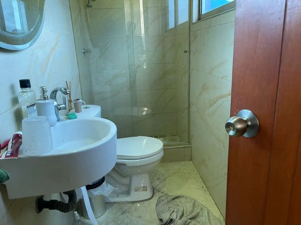 Casa de 14 alcobas en venta en Las Nieves, Bogotá, 576 m² · foto 4 de 7