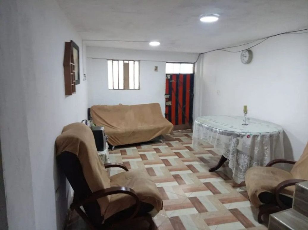 Casa de 7 alcobas en venta en San Vicente Alto, Bogotá, 319 m² · foto 18 de 20
