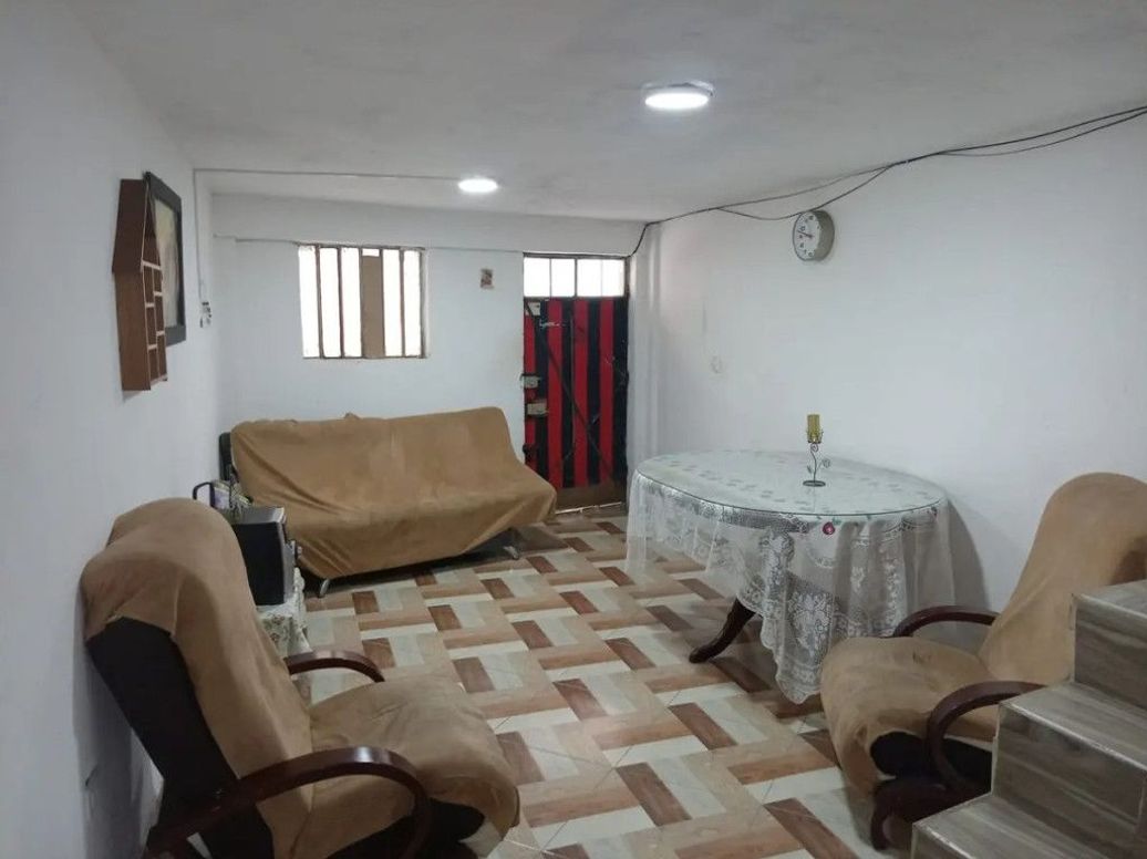 Casa de 7 alcobas en venta en San Vicente Alto, Bogotá, 319 m² · foto 4 de 20
