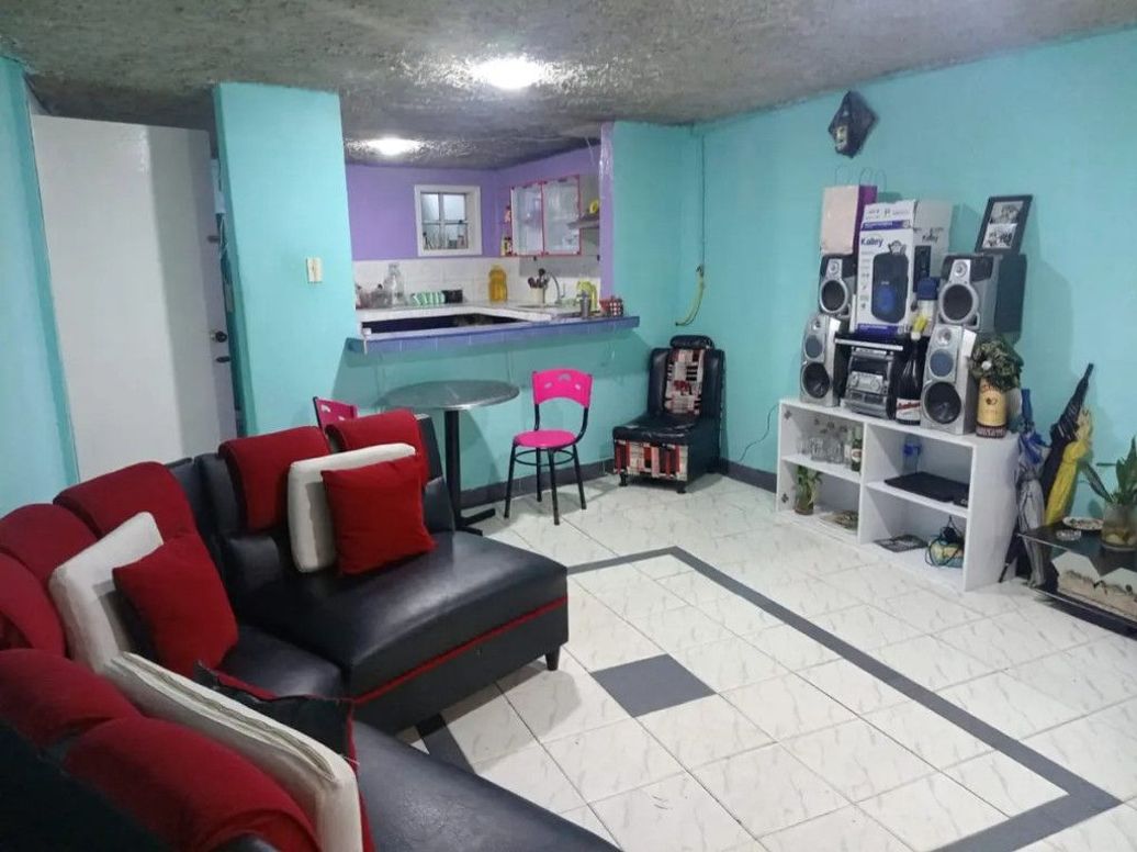 Casa de 7 alcobas en venta en San Vicente Alto, Bogotá, 319 m² · foto 5 de 20