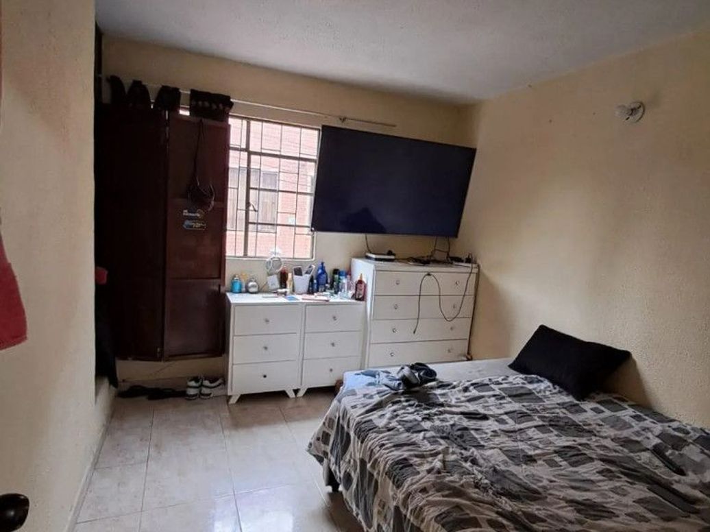 Casa de 9 alcobas en venta en Quiroga, Bogotá, 200 m² · foto 9 de 20