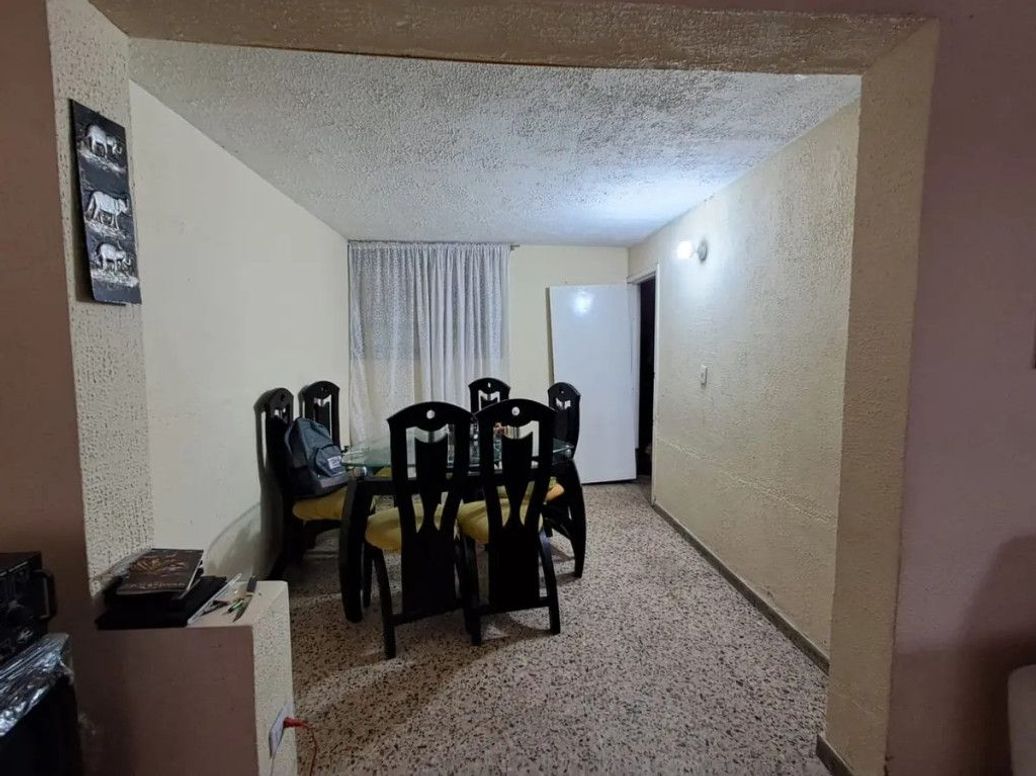 Casa de 9 alcobas en venta en Quiroga, Bogotá, 200 m² · foto 11 de 20
