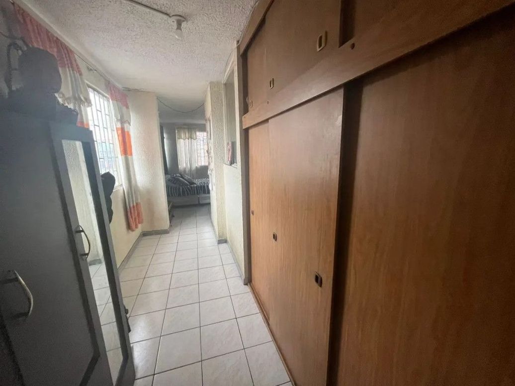 Casa de 9 alcobas en venta en Quiroga, Bogotá, 200 m² · foto 17 de 20