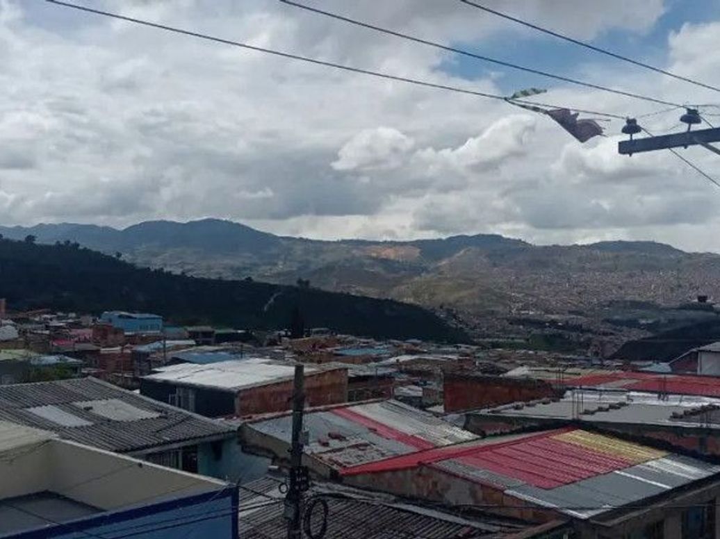 Casa de 8 alcobas en venta en La Victoria, Bogotá, 480 m² · foto 15 de 20