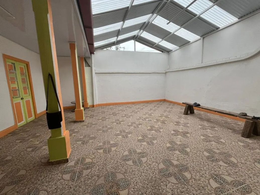 Casa de 9 alcobas en venta en Santa Barbara, Bogotá, 280 m² · foto 16 de 20